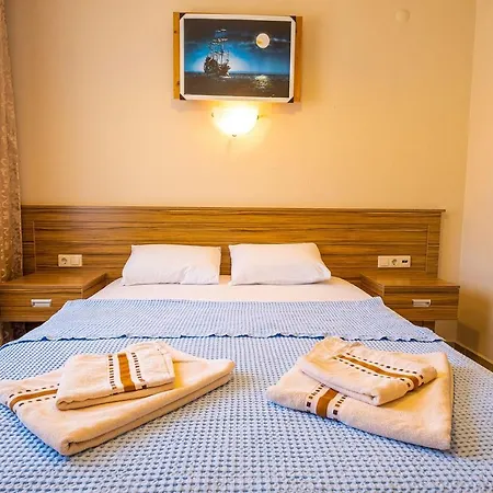 Evcan Aparthotel Turgutkoy