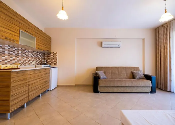 Evcan Aparthotel Turgutkoy