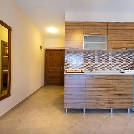 Apart Otel Evcan *